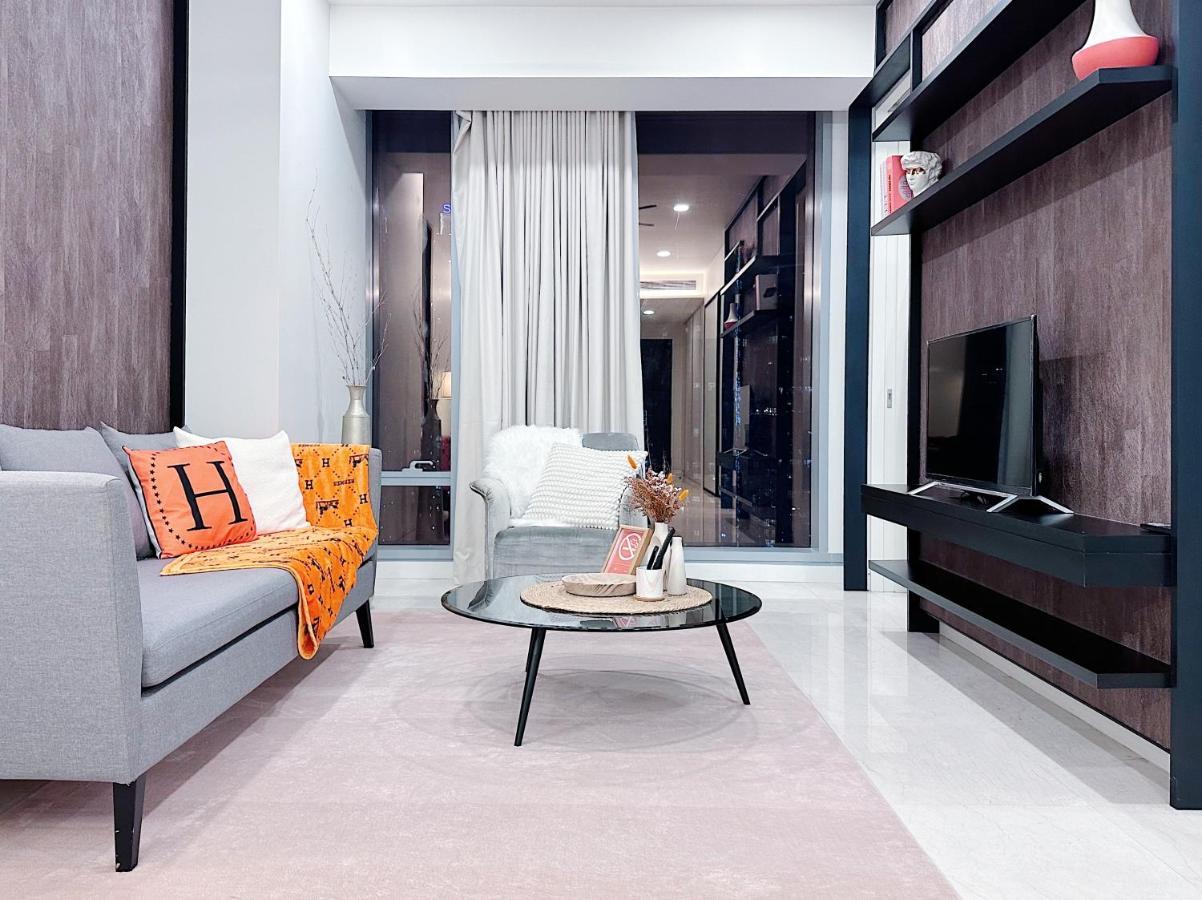 Apartment Tropicana The Hermes With Klcc View